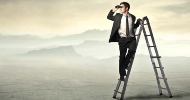 nhan-biet-trung-tam-gia-su