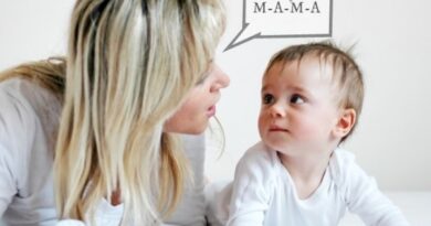 khi-nao-can-cho-tre-di-kham-cham-noi